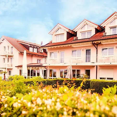 Мини-отель Schoenblick Меерсбург