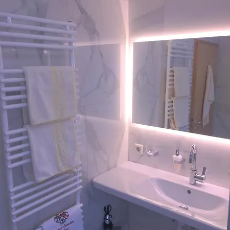 Schoenblick Fogadó 3*